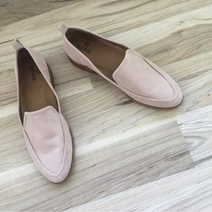 NWT Suede Blush Susina Loafers